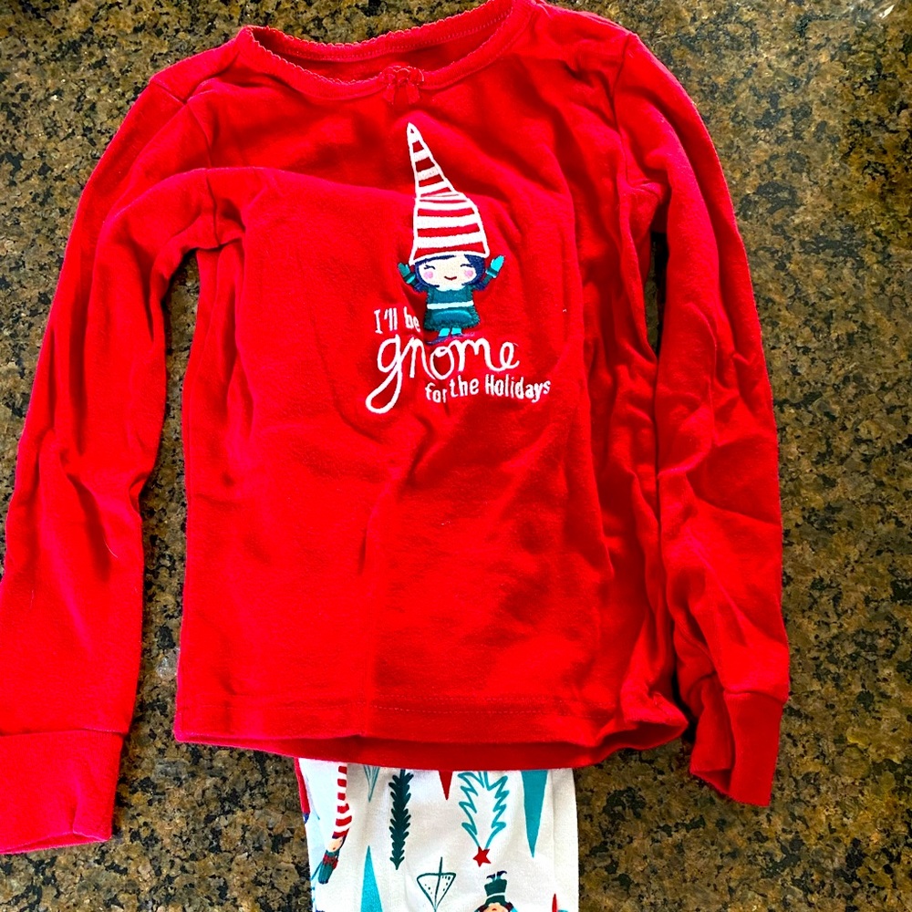 Gymboree sz 6 Gnome holiday Pj’s